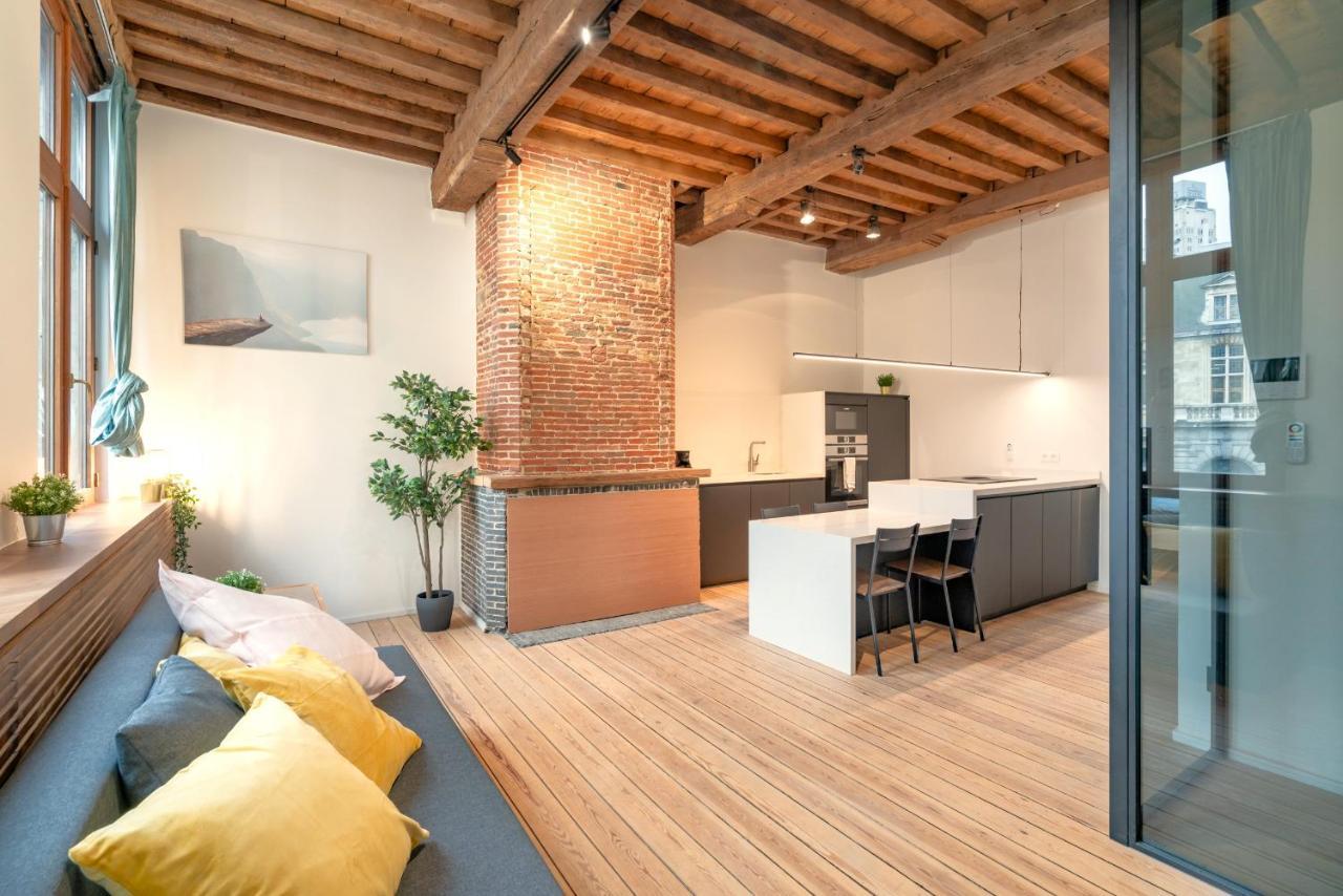 The Hendrik Square Apartments アントウェルペン エクステリア 写真